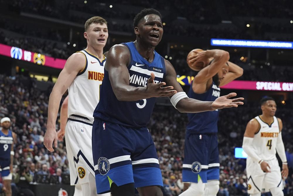 他抓住对手 他抓住对手