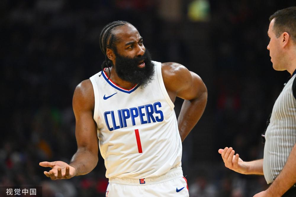 球员的举动 球员的举动