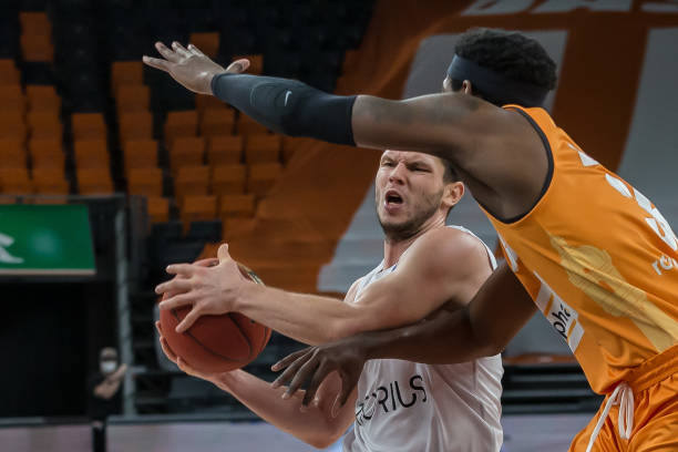 丹麦通常采 丹麦通常采