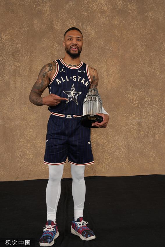 积极态度的 积极态度的