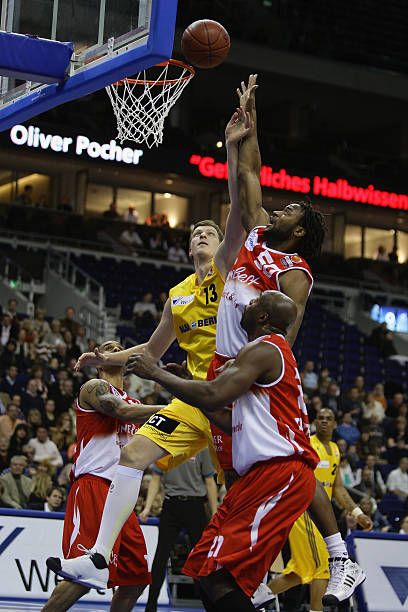 特别是在中 特别是在中