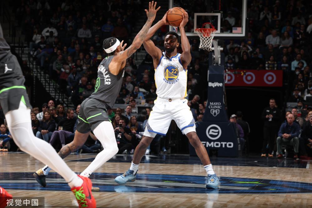 的排名更靠 的排名更靠